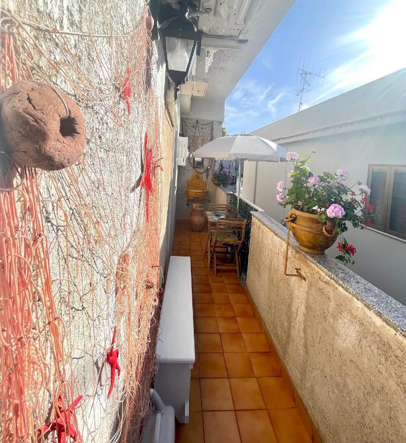 Casa Vacanza La Isla Bonita Isola delle Femmine Exteriör bild